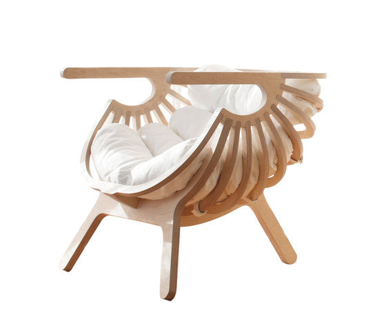 Shell chair