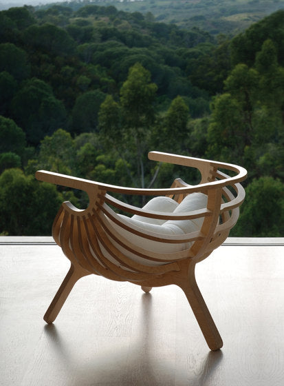 Shell chair